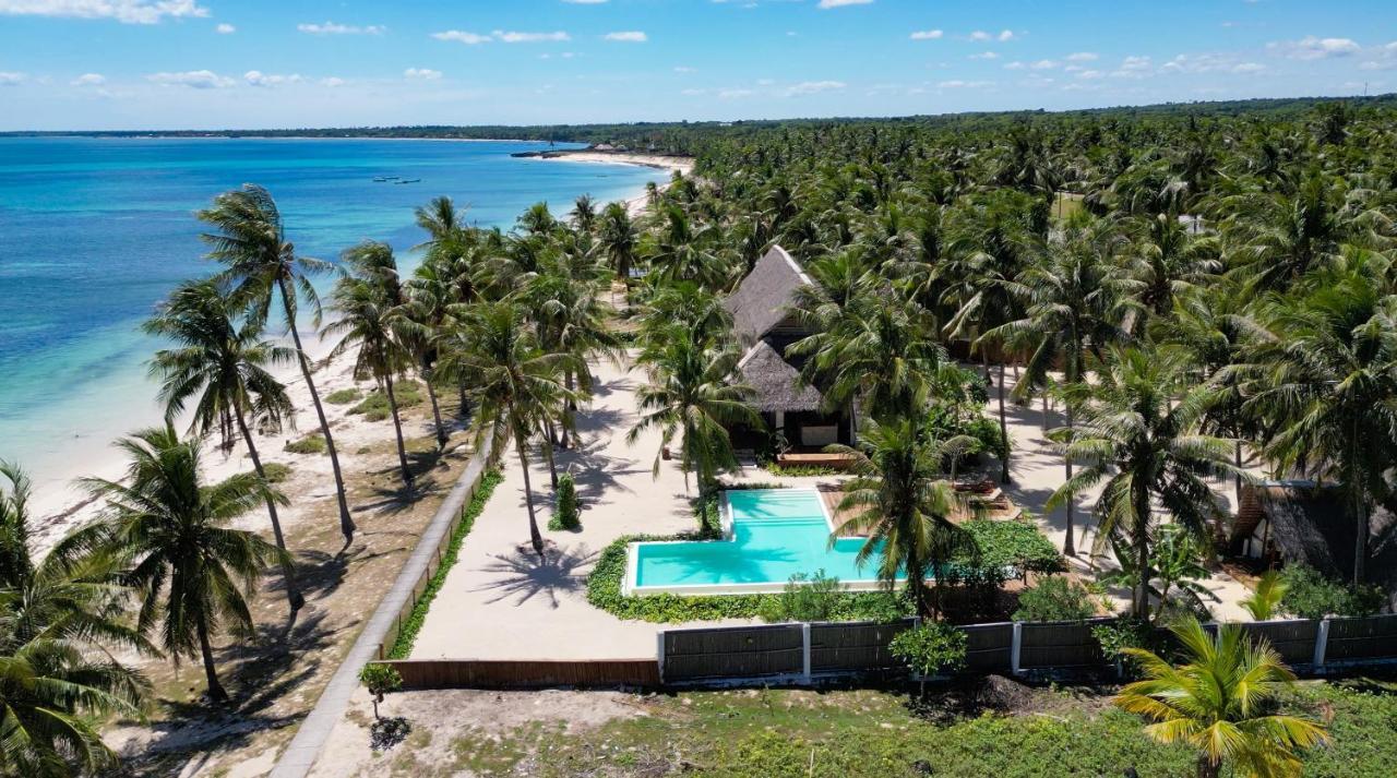 81 Palms Resort เนมบราลา ภายนอก รูปภาพ