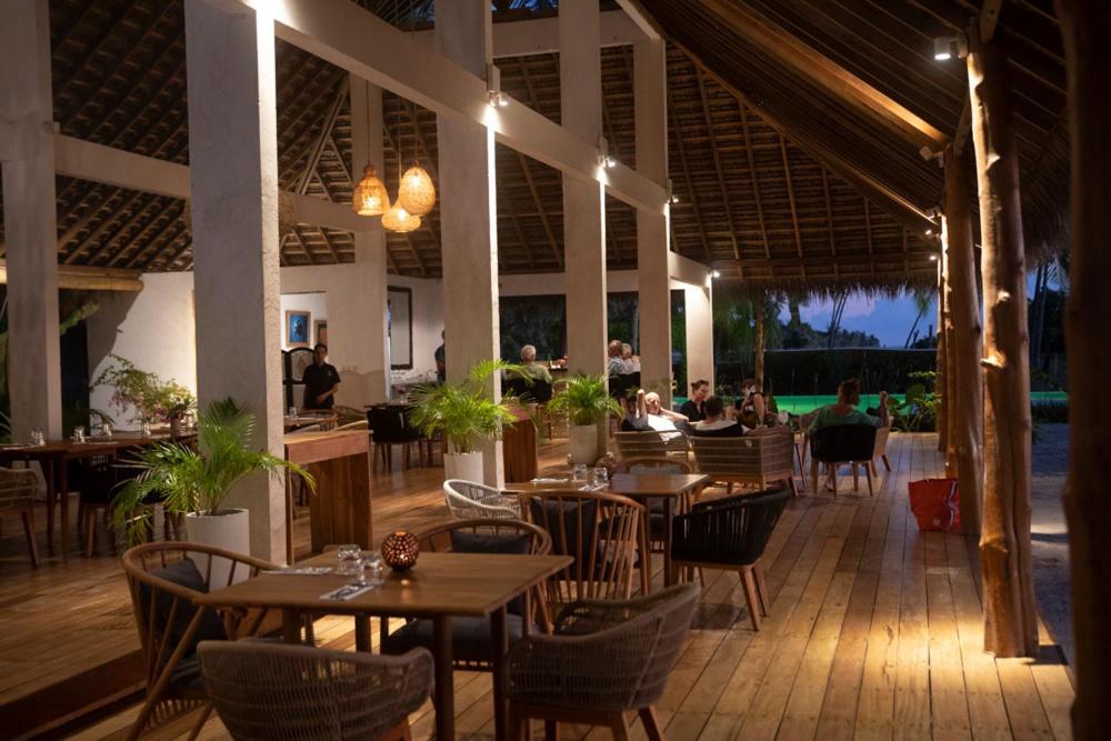 81 Palms Resort เนมบราลา ภายนอก รูปภาพ